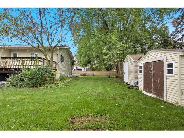 443 Oak Street, Woodville, WI 54028