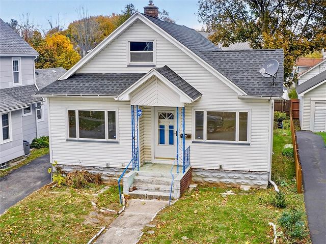 28 Penrose Street, Rochester, NY 14612