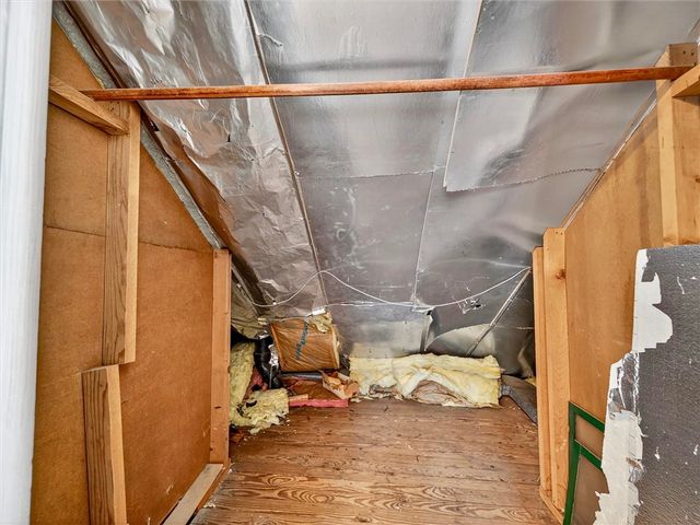 28 Penrose Street, Rochester, NY 14612