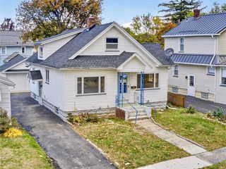 28 Penrose Street, Rochester, NY 14612