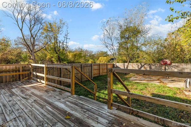 6225 Stahelin Avenue, Detroit, MI 48228