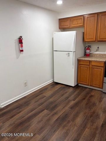 69 Vanderbilt Court, Sicklerville, NJ 08081