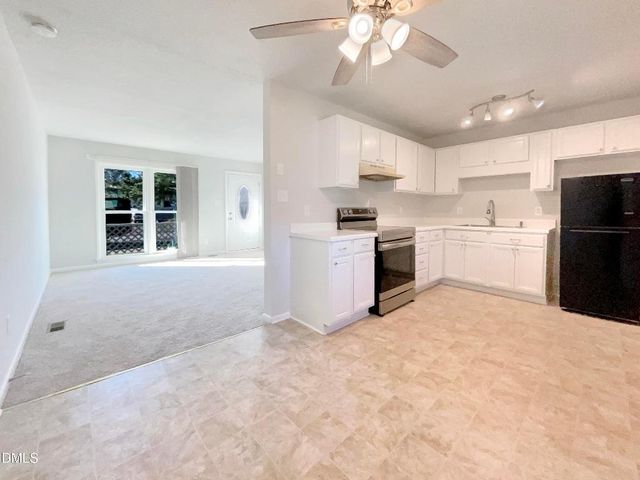 154 Rosebud Street, Spring Lake, NC 28390