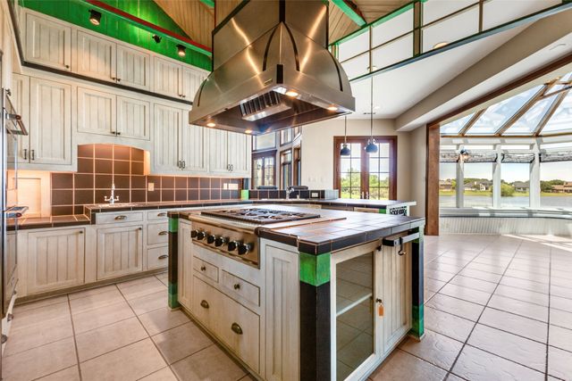 505 Loma Vista, Heath, TX 75032