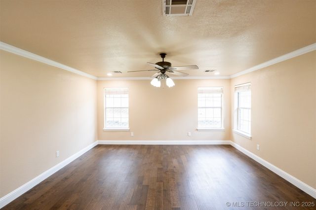 5353 Stonebriar, Durant, OK 74701