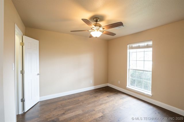 5353 Stonebriar, Durant, OK 74701