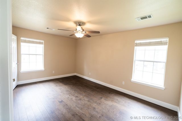 5353 Stonebriar, Durant, OK 74701