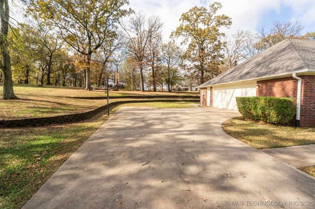 5353 Stonebriar, Durant, OK 74701