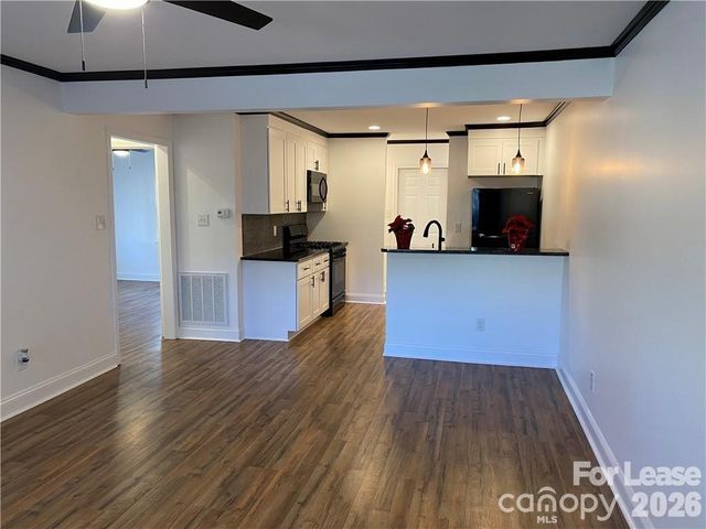 19716 Smith Circle A, Cornelius, NC 28031