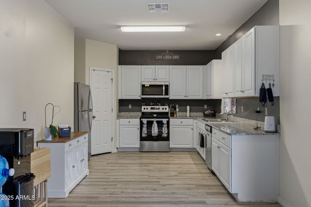 45433 W SANDHILL Road, Maricopa, AZ 85139