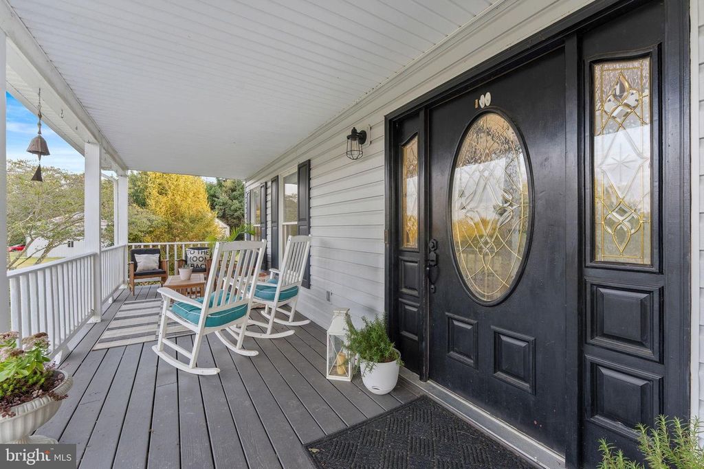 414 SIMONS WAY, Front Royal, VA 22630