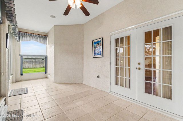 292 Nesbitt Street NE, Palm Bay, FL 32907