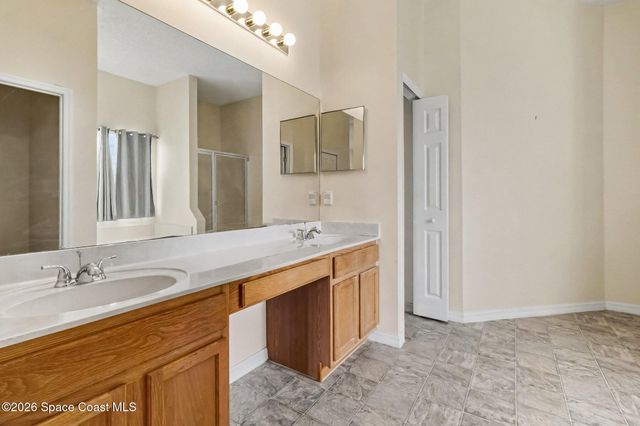 292 Nesbitt Street NE, Palm Bay, FL 32907