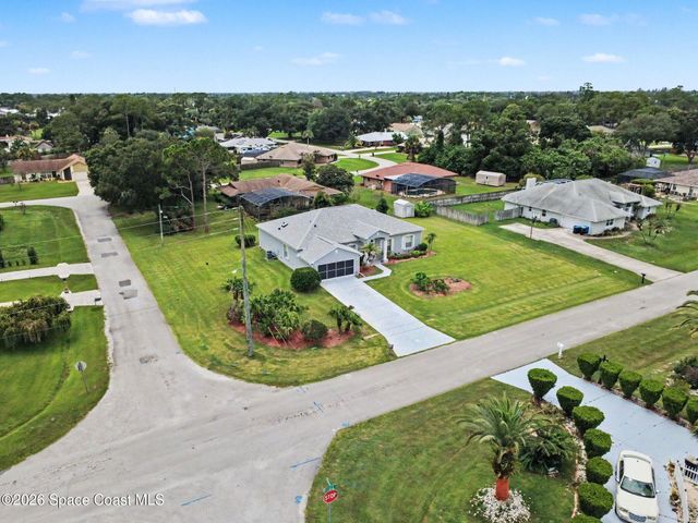 292 Nesbitt Street NE, Palm Bay, FL 32907