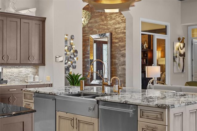 19438 BEACON PARK PLACE, Bradenton, FL 34202