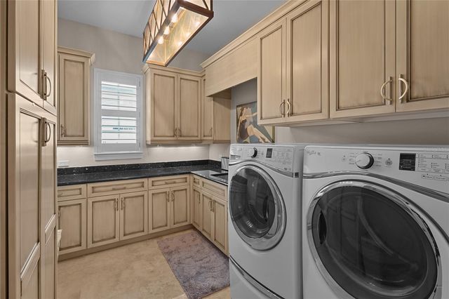 19438 BEACON PARK PLACE, Bradenton, FL 34202