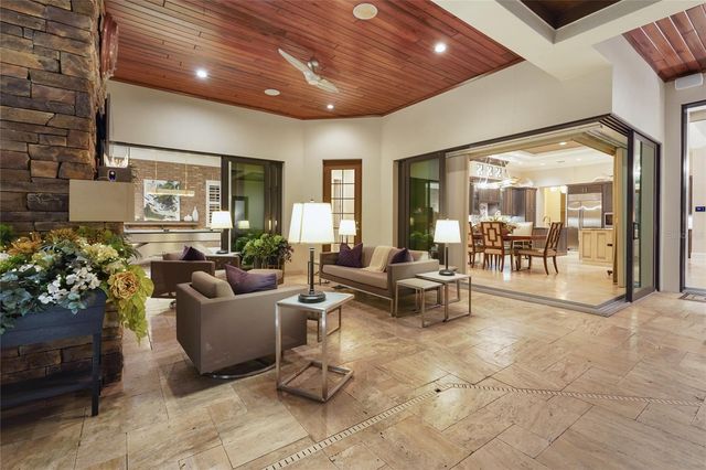 19438 BEACON PARK PLACE, Bradenton, FL 34202