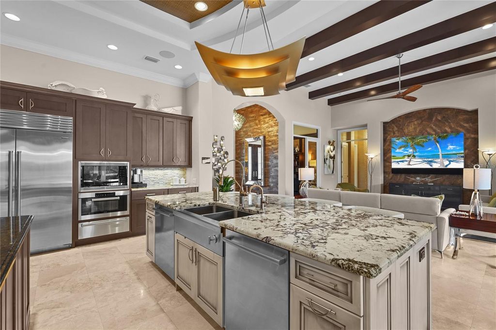 Image 12 of property listing at 19438 BEACON PARK PLACE, Bradenton, FL 34202