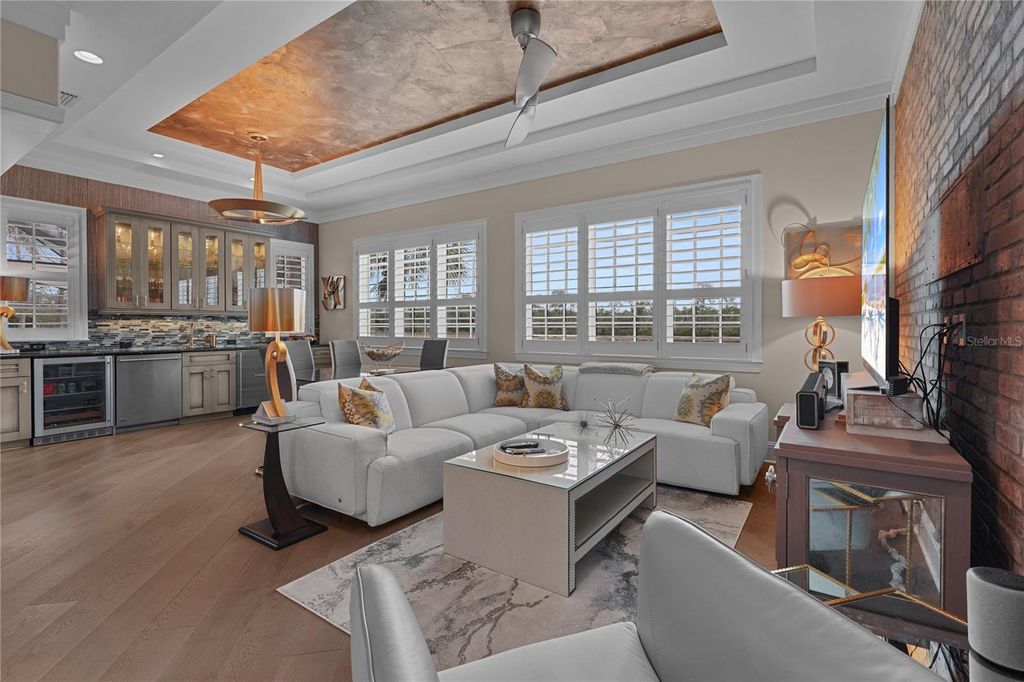 Image 16 of property listing at 19438 BEACON PARK PLACE, Bradenton, FL 34202