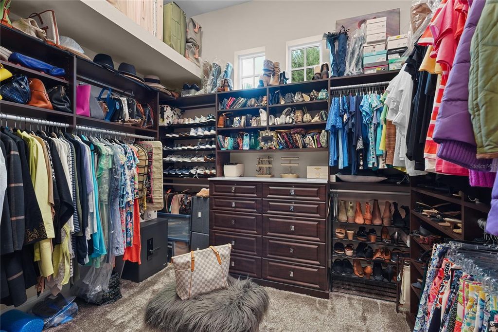 Image 31 of property listing at 19438 BEACON PARK PLACE, Bradenton, FL 34202
