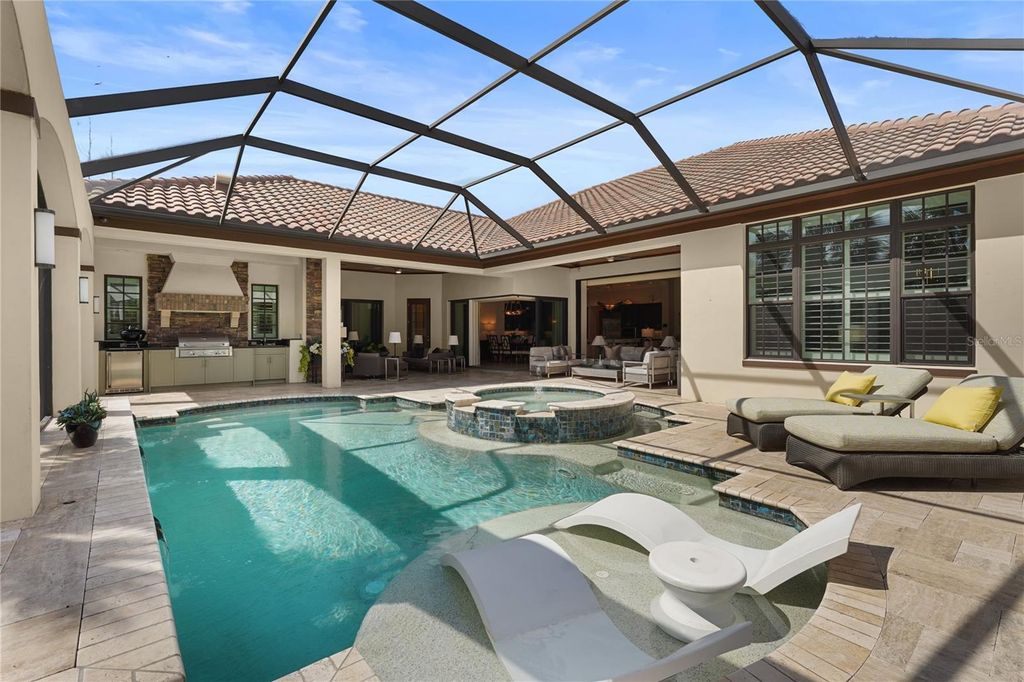 Image 6 of property listing at 19438 BEACON PARK PLACE, Bradenton, FL 34202