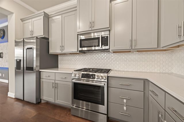 4413 Schuler Street B, Houston, TX 77007