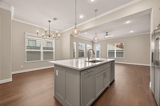 4413 Schuler Street B, Houston, TX 77007