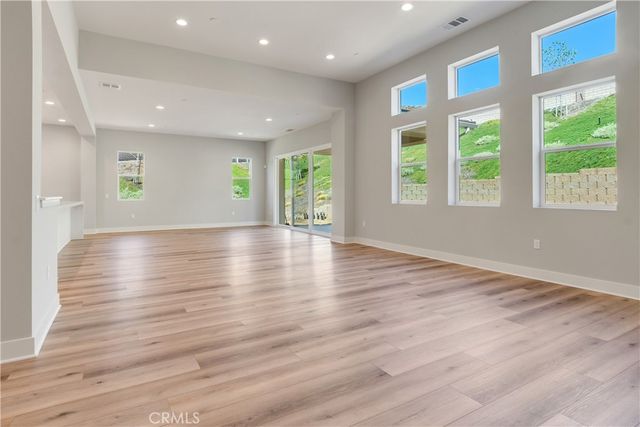 6532 Canyon Oaks Drive, Simi Valley, CA 93063