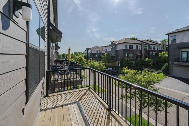4015 River Valley Way, Eagan, MN 55122