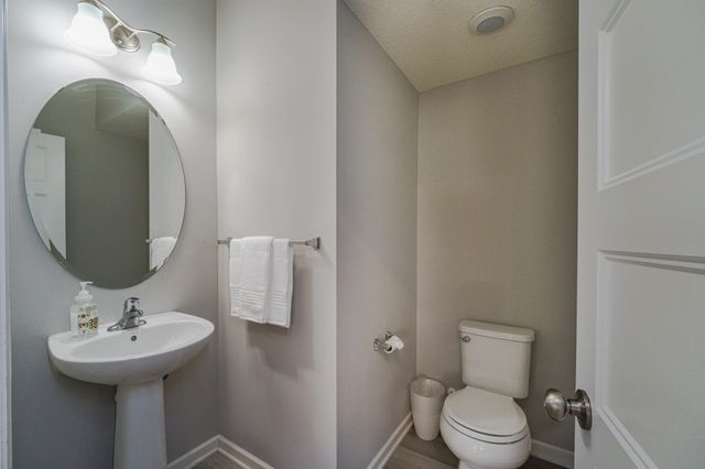 4015 River Valley Way, Eagan, MN 55122