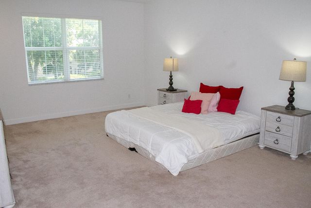 23045 Clear Echo Drive 76, Boca Raton, FL 33433