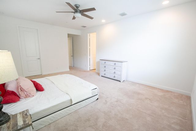 23045 Clear Echo Drive 76, Boca Raton, FL 33433