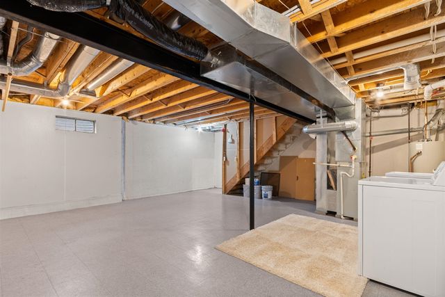 3034 Forest Creek Court, Ann Arbor, MI 48108