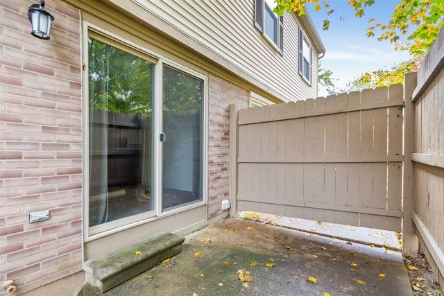 3034 Forest Creek Court, Ann Arbor, MI 48108
