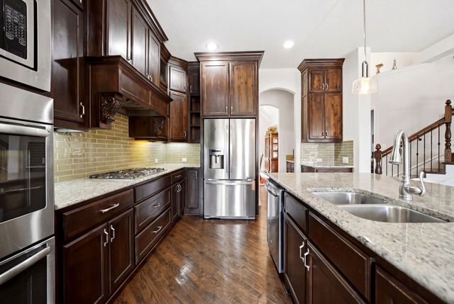 486 Hilltop Drive, Murphy, TX 75094