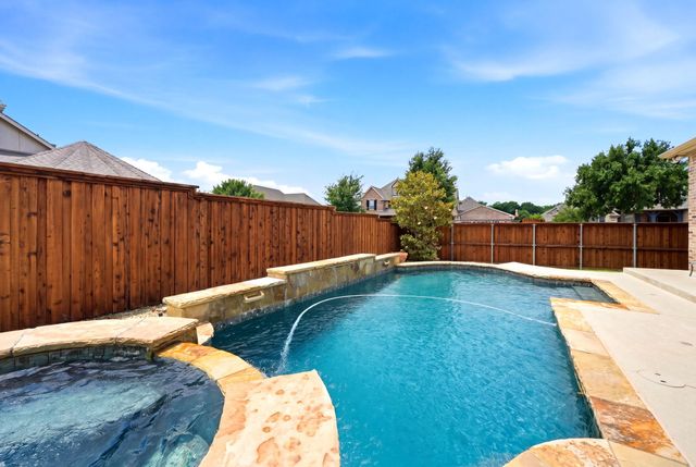 486 Hilltop Drive, Murphy, TX 75094