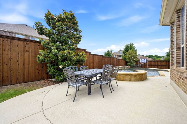 486 Hilltop Drive, Murphy, TX 75094