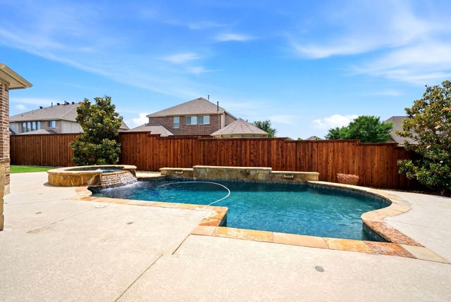 486 Hilltop Drive, Murphy, TX 75094