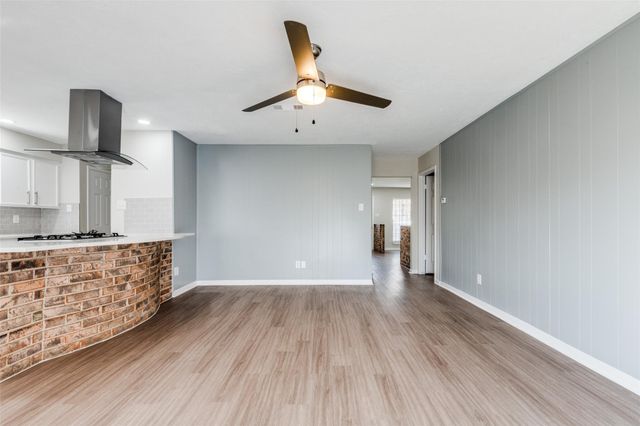 5426 Fairgreen Lane, Houston, TX 77048