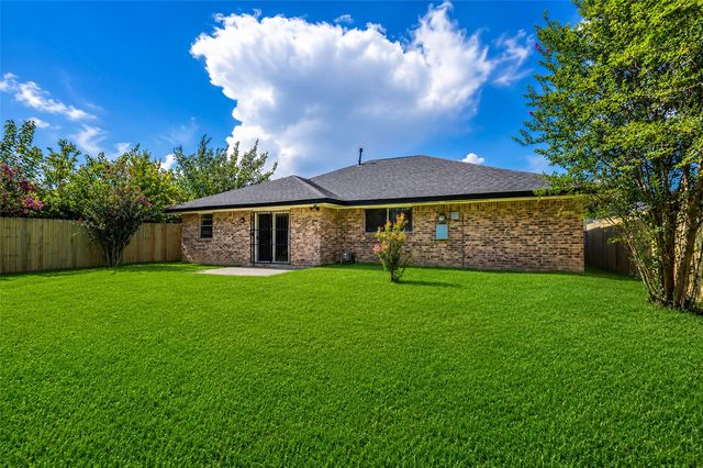5426 Fairgreen Lane, Houston, TX 77048