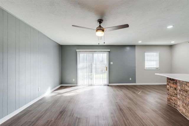 5426 Fairgreen Lane, Houston, TX 77048