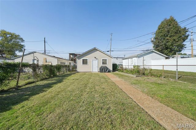 6257 Goener Avenue, St Louis, MO 63116