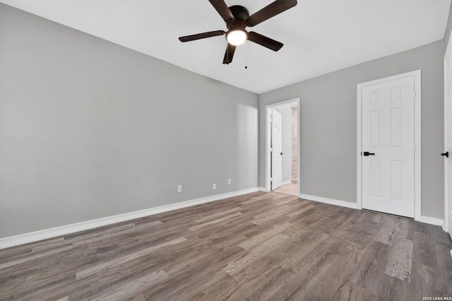 5871 Castle Lk, San Antonio, TX 78218
