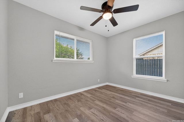 5871 Castle Lk, San Antonio, TX 78218