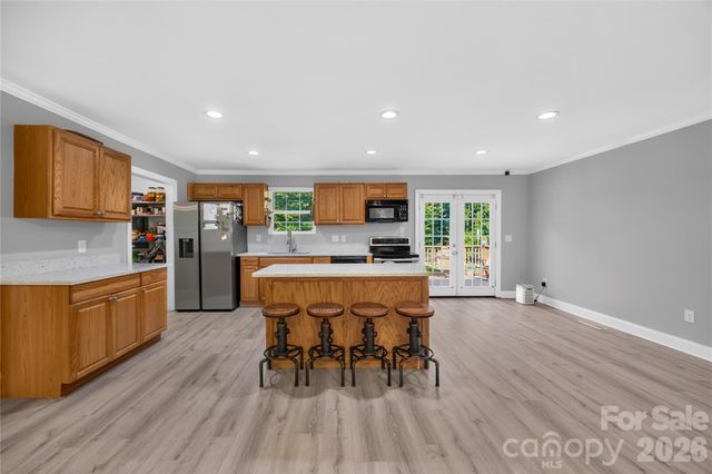 1029 Alexis High Shoals Road, Dallas, NC 28034