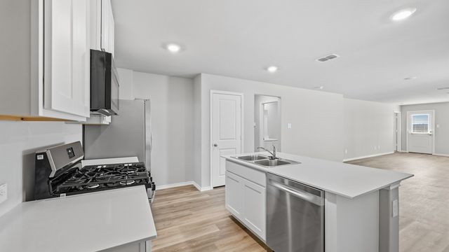 5509 ROLLINS Drive, Denton, TX 76249