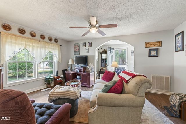 9453 Carolina 27, Lillington, NC 27546
