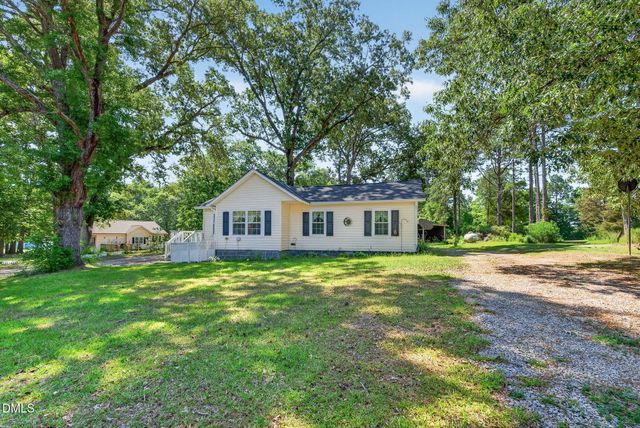 9453 Carolina 27, Lillington, NC 27546