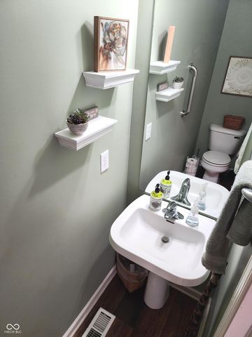 16708 Colfax Lane, Westfield, IN 46074