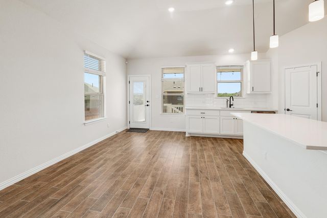 1228 Calendula TRL, Georgetown, TX 78628